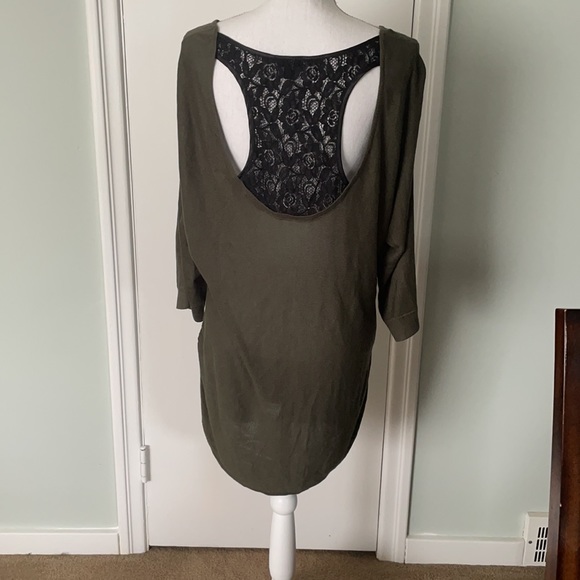 Torrid Top - Picture 3 of 8